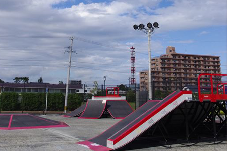 屋外設備スポーツパーク（スケートパーク）
